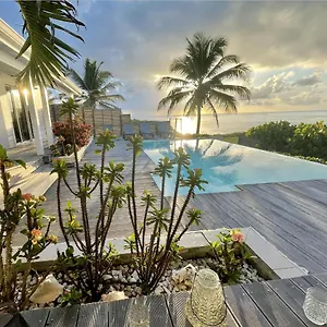 Villa Estheria, Sainte-Anne (Grande-Terre)